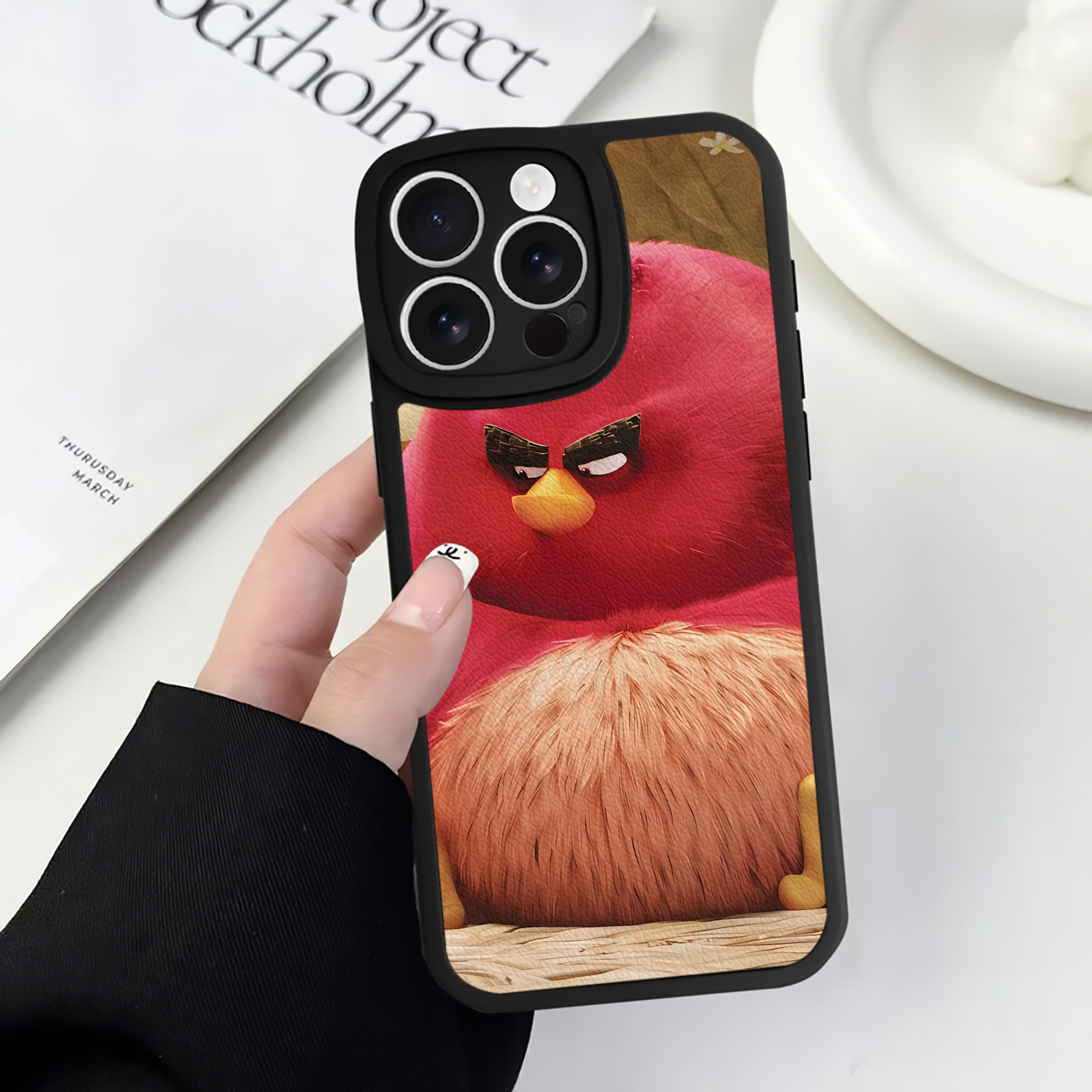 （画像用） Angry Birds アングリーバード 【iPhone 16シリーズ対応】シリコンスマホケース（レザー調） 材質：シリコン